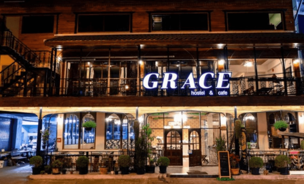 Grace hostel & Cafe
