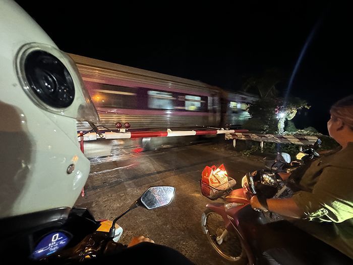 nakhon pathom grab