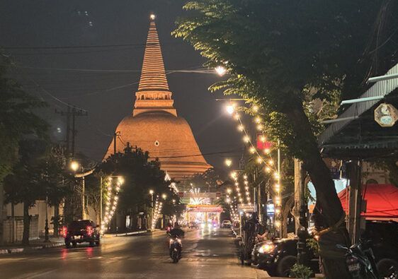nakhon pathom what to do