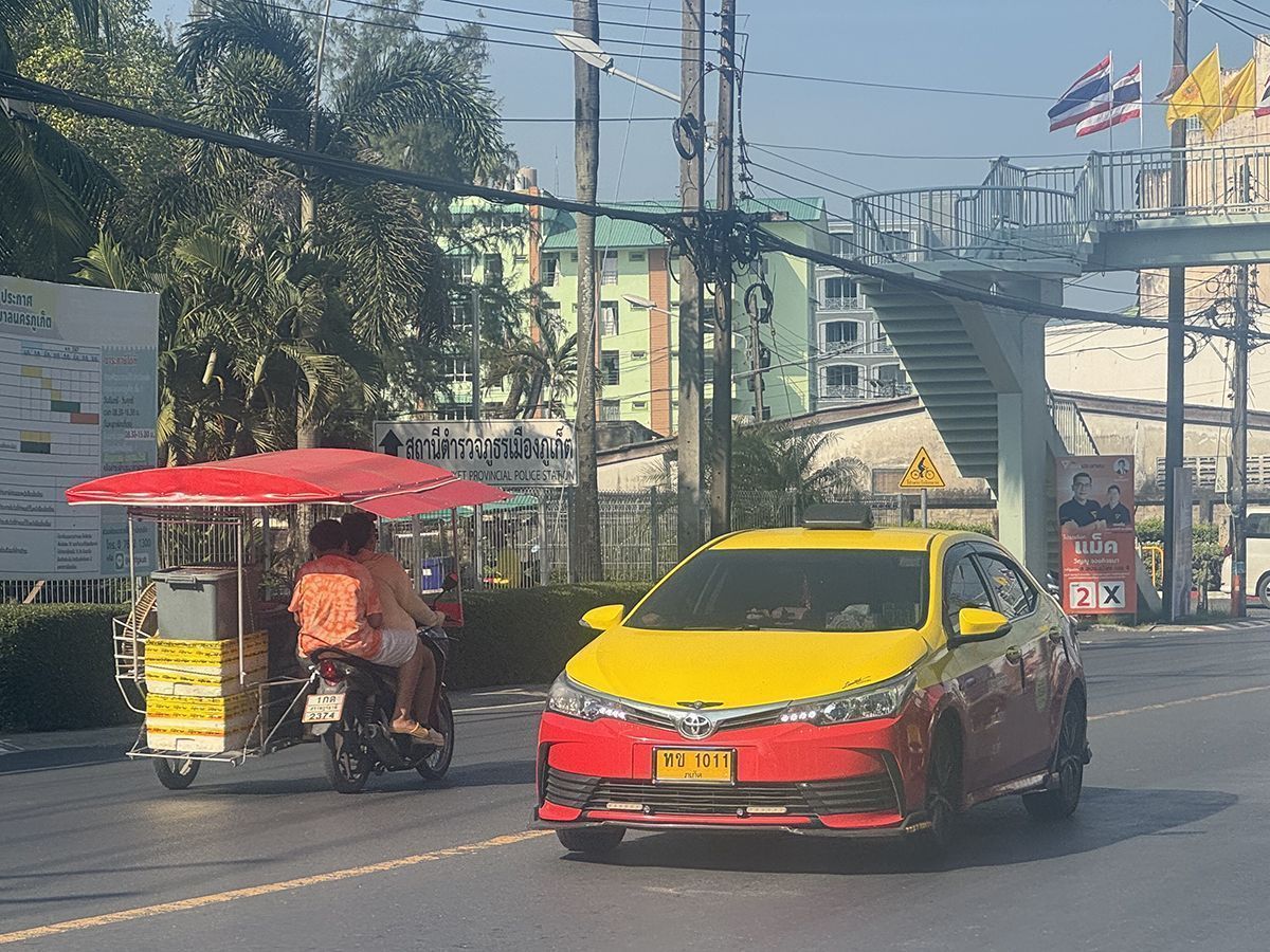 phuket taxi